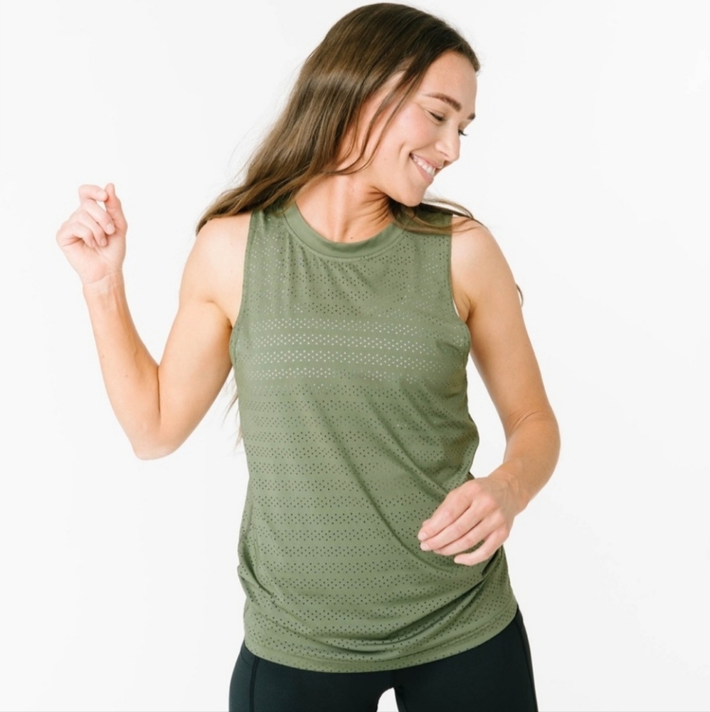 Zyia Chill Tank Olive